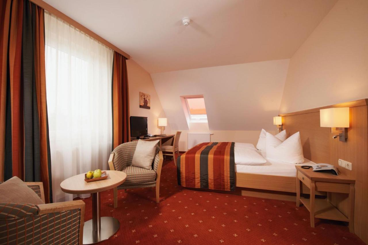 Parkhotel Neustadt Neustadt in Sachsen Esterno foto